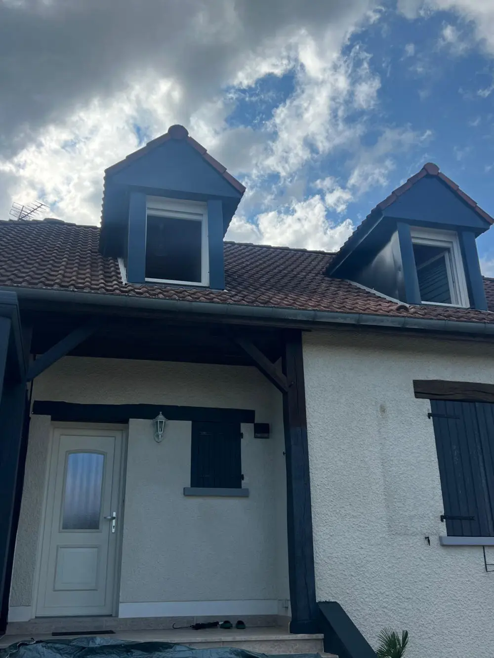 Velux et zinguerie associée — installation par Schroeder Couverture